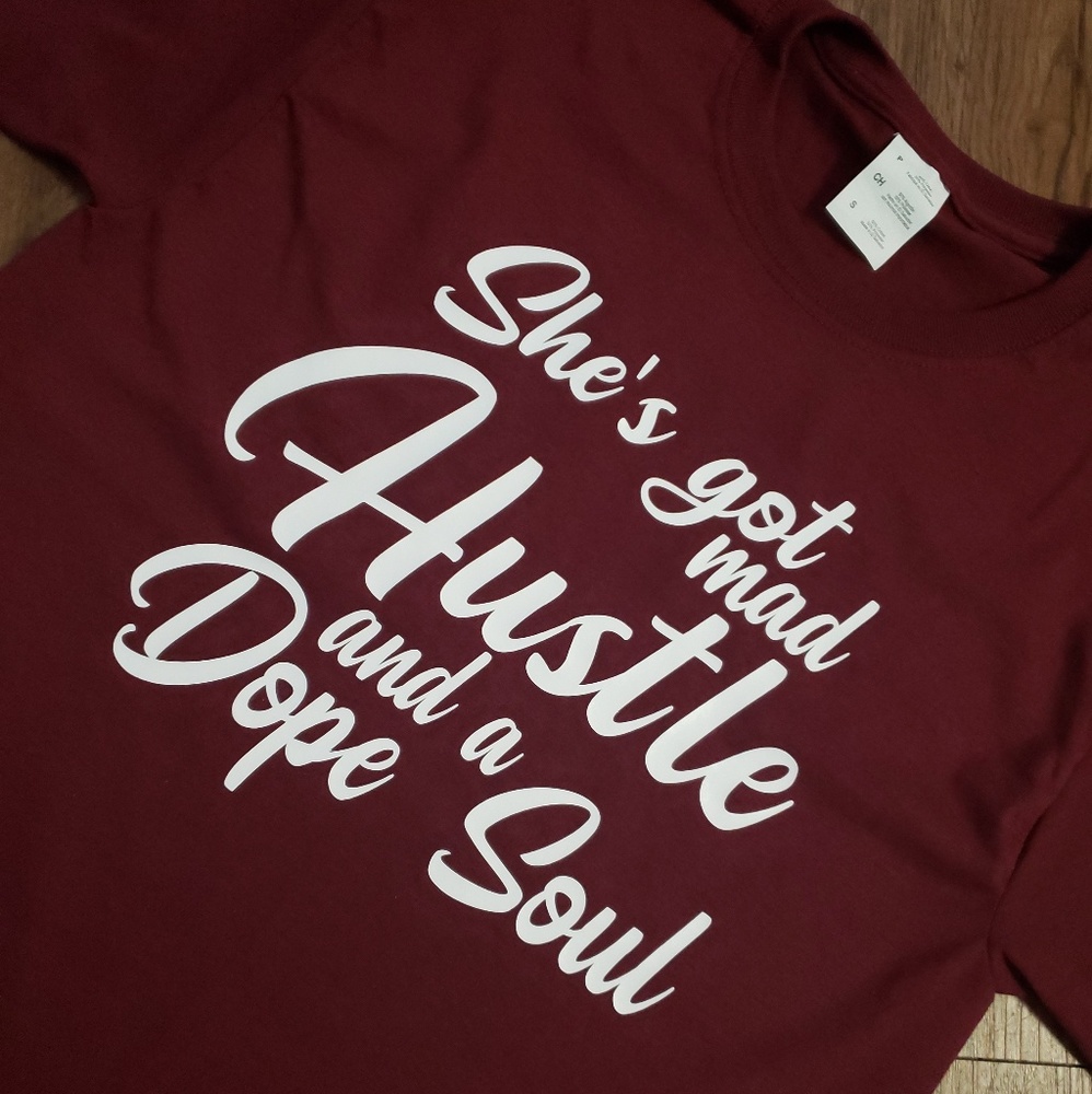 She Got Mad Hustle T-shirt